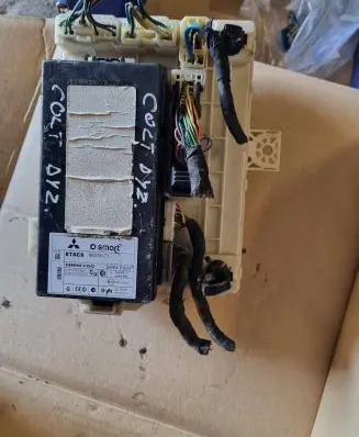 Mitsubishi Colt Other control units/modules 8637A171 5WK45103I