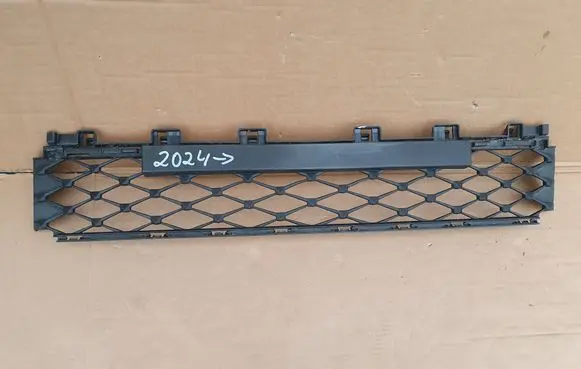 Skoda Octavia Mk4 Front bumper lower grill 5E3853677C