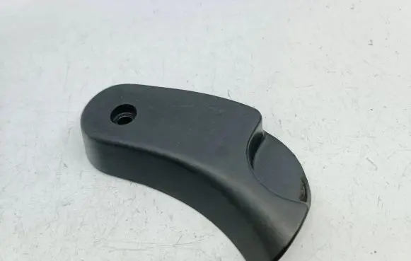 BMW 3 E46 Engine bonnet (hood) release handle 8223163 51238223163