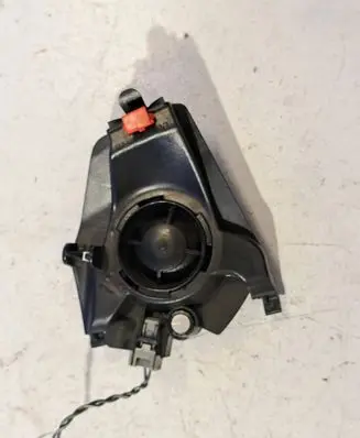 Volvo V70 Front door speaker 8633993