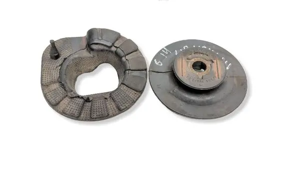Nissan Leaf II (ZE1) Rear coil spring rubber mount 550343NL0A