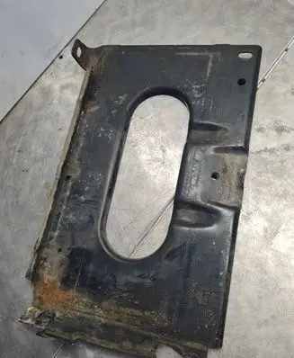 Battery tray
