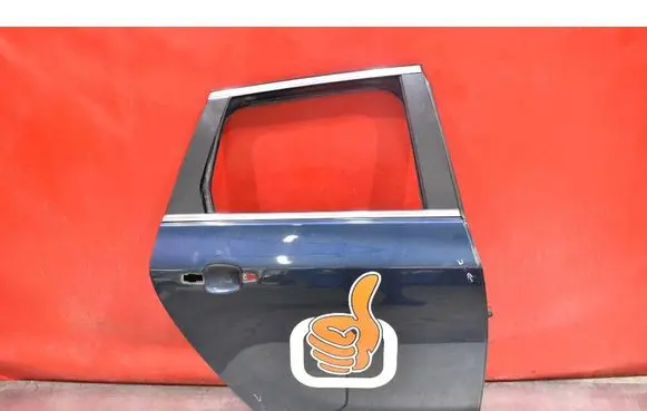 Opel Astra J Rear door