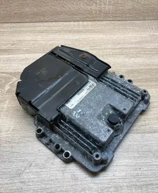 Ford Fiesta Engine control unit/module ECU 5S6112A650EE