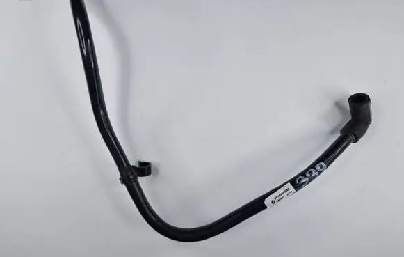 Dodge Challenger Breather/breather pipe/hose 05184805AE