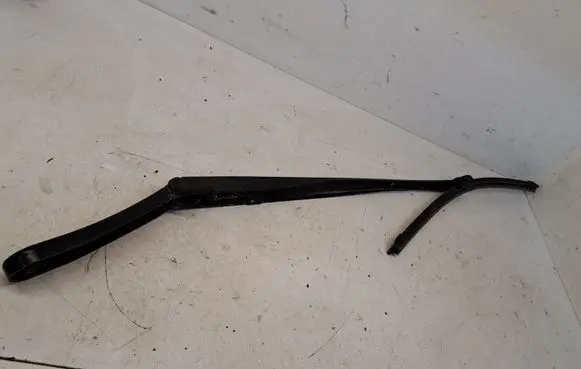 BMW 7 F01 F02 F03 F04 Windshield/front glass wiper blade 61617182594
