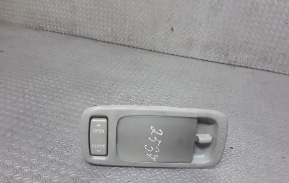 Toyota Corolla Verso E121 Front seat light 8592013020