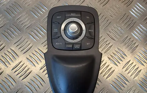 Renault Espace IV Head unit multimedia control 8200326970C