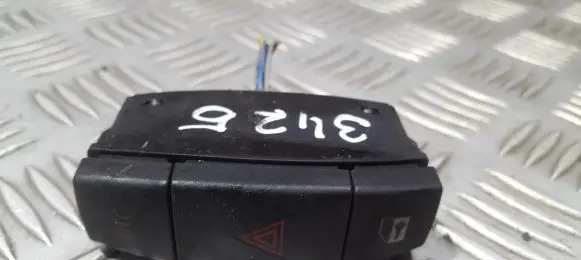 BMW 1 E81 E87 Hazard light switch 6131694560303 61316945603-03