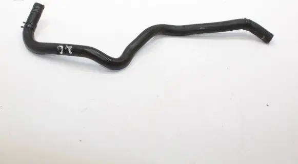 Toyota Avensis T270 Engine coolant pipe/hose
