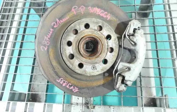 Skoda Yeti (5L) Front wheel hub spindle knuckle IMPRK1213835