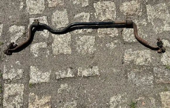 Suzuki Grand Vitara I Front anti-roll bar/sway bar