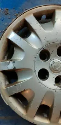 Chrysler Voyager R16 wheel hub/cap/trim 04766066AA 8117774