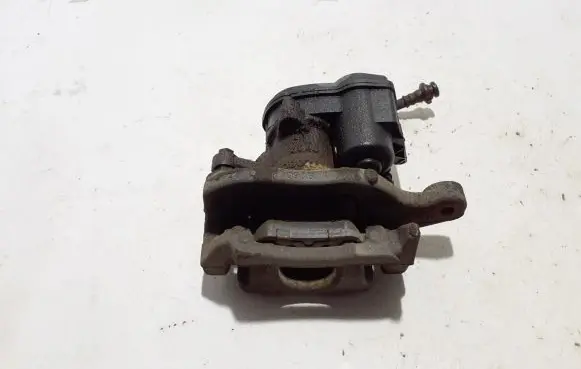 Nissan Qashqai Rear brake caliper 440114EA0A