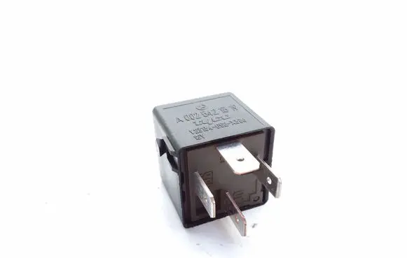 Mercedes-Benz A W169 Other relay A0025421319