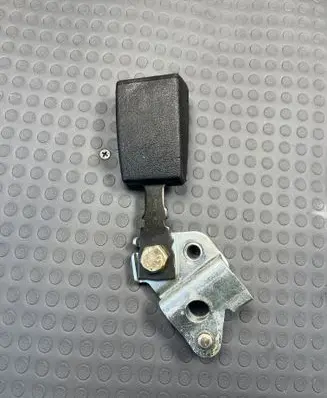Mercedes-Benz S W126 Front seatbelt buckle A1268605069 1268605069