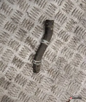 Volvo XC40 Engine coolant pipe/hose 32224224