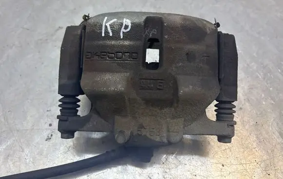 Nissan Qashqai Front brake caliper