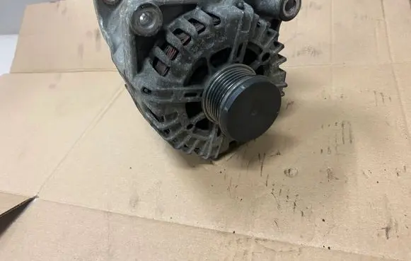 BMW 1 F20 F21 Generator/alternator 8507625 2608668D FG23S032