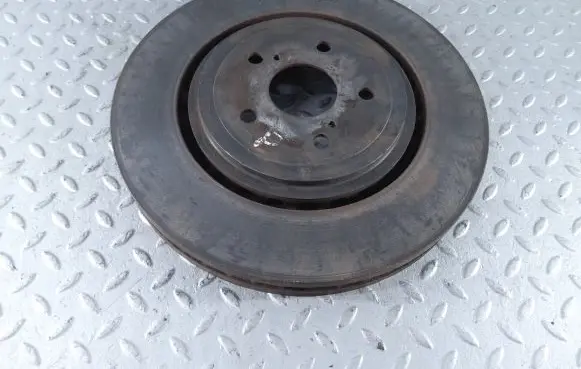 Toyota Highlander XU70 Front brake disc 435120E070