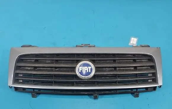 Fiat Scudo Front bumper upper radiator grill IMPRK1558681