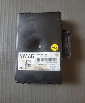 Volkswagen Touareg II Gateway control module 7P6907530C