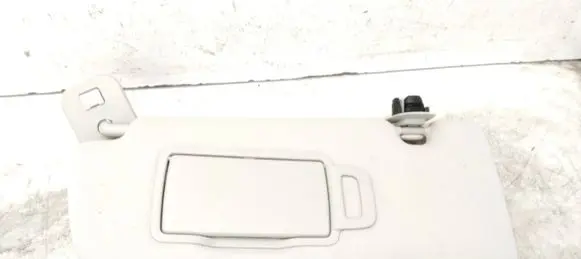 Sun visor
