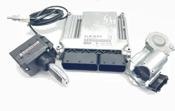 Mercedes-Benz C W203 Engine ECU kit and lock set 2095453308 A6461505091