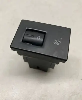 Volkswagen Touareg I Seat heating switch 7L6963569C 7L6963563B 7L6963563A