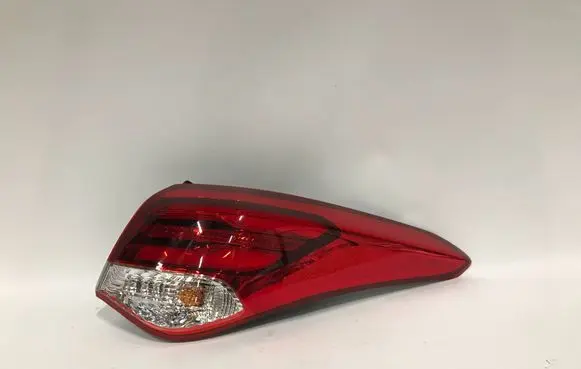 Hyundai i40 Rear/tail lights 92402-3Z6