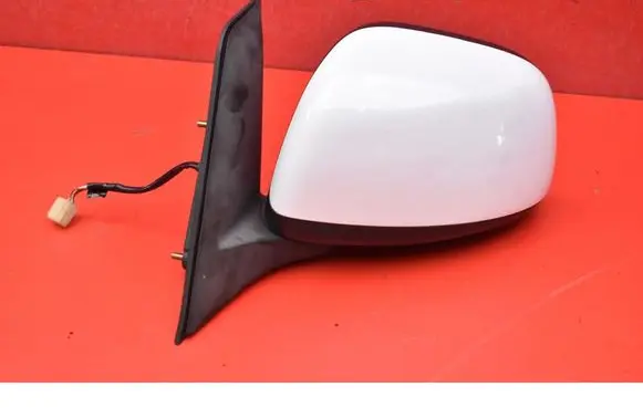 Front door electric wing mirror