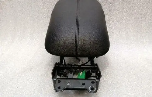 Ford Mustang VI Armrest FR3Z6306024BE