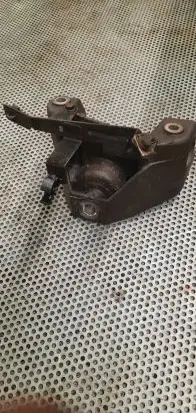 Renault Master II Gearbox mount 314610B070