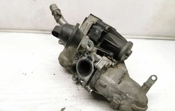 Volvo V40 EGR valve 50563908 326630592614