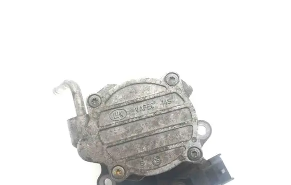 Toyota Yaris Vacuum pump