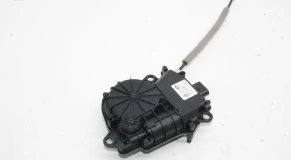 Land Rover Discovery Sport Tailgate/trunk/boot lift motor DK62404C10AC