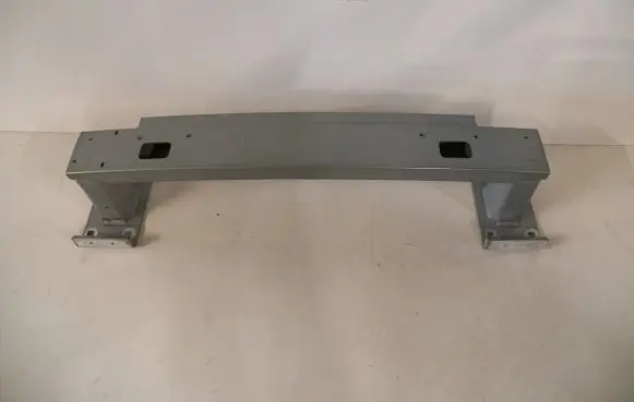 Land Rover Defender Front bumper cross member L8B210005