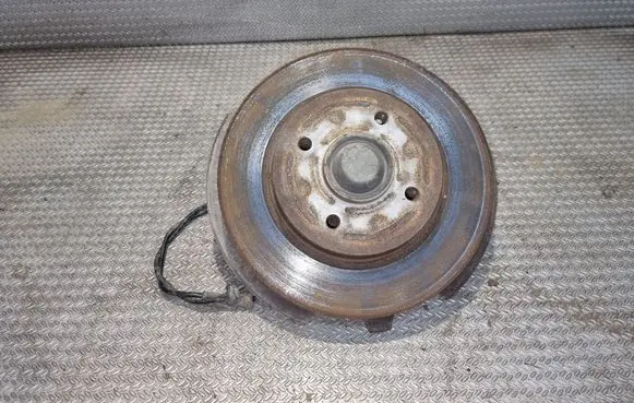 Peugeot Partner Rear wheel hub