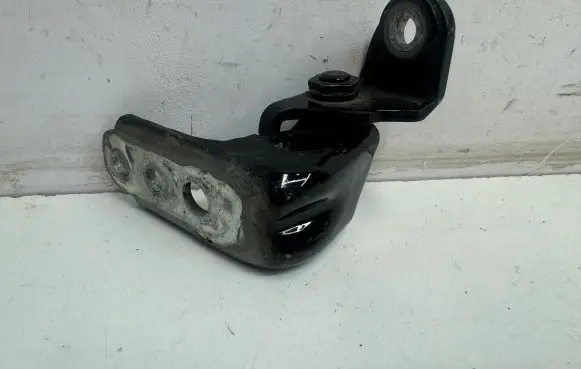 Ford Mustang VI Front door upper hinge 2280010