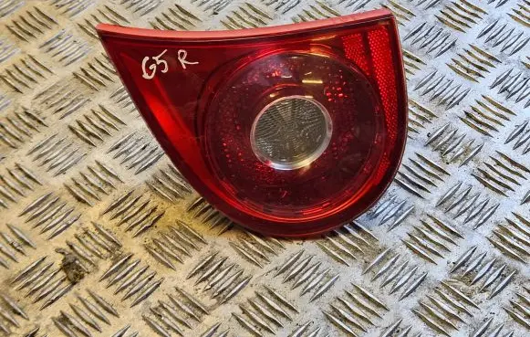 Volkswagen Golf V Tailgate rear/tail lights 1K6945094G 89032905