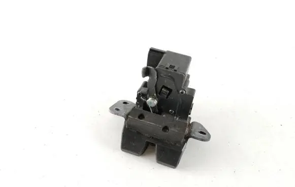 KIA Ceed Tailgate/trunk/boot lock/catch/latch