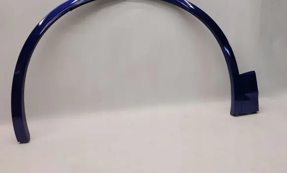 Volkswagen Touareg III Front arch trim 