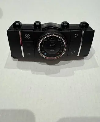 Mercedes-Benz R W251 Climate control unit A1648700189 03420860