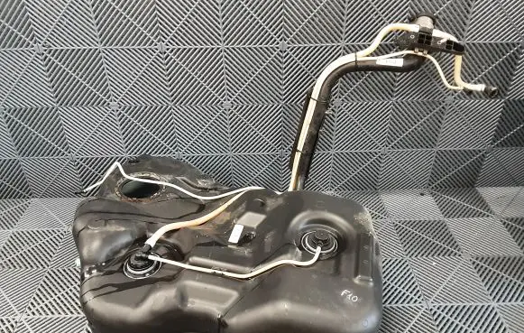 Volkswagen PASSAT B8 USA Fuel tank 561201055 561201055E 561201055J