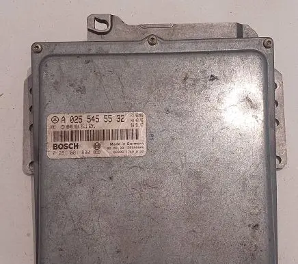 Mercedes-Benz E W212 Engine control unit/module ECU A0255455532 28SA0000 0281001880