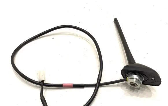 Toyota Auris E180 Radio antenna V308998C