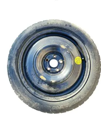 Toyota Avensis T250 R17 spare wheel