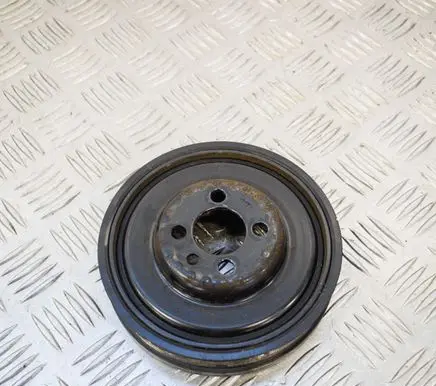 Audi Q3 8U Crankshaft pulley 038105243M