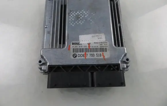 BMW 7 E65 E66 Engine control unit/module 7793519 0281010899
