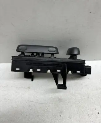 Toyota Avensis T250 Seat control switch 18A189 1901L45A